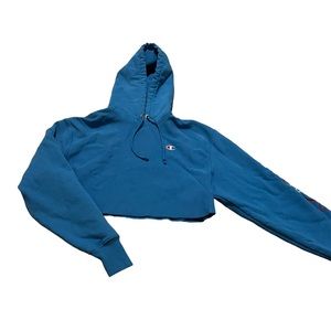 Reverse Weave Cut-Off Cropped Champion Hoodie